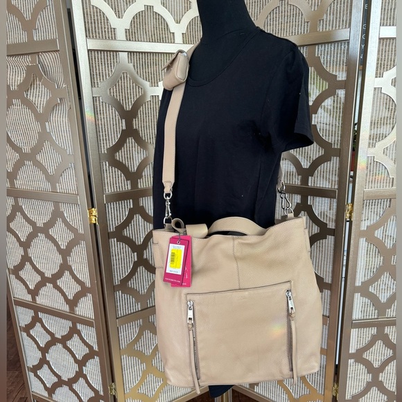 Vince Camuto Handbags - NWT | 2-in-1 Vince Camuto Mekhi Tote | Leather